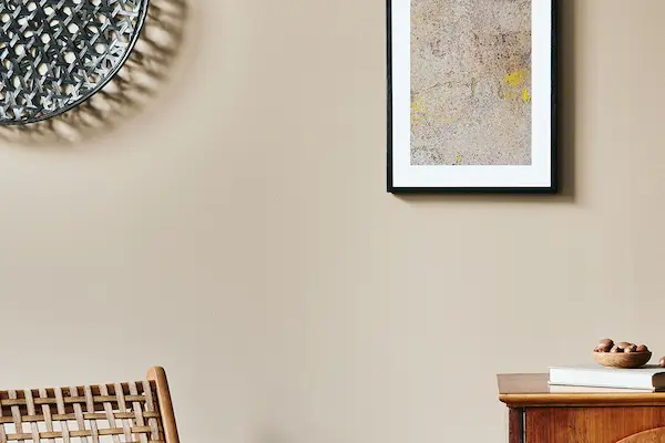 neutral toned livingroom